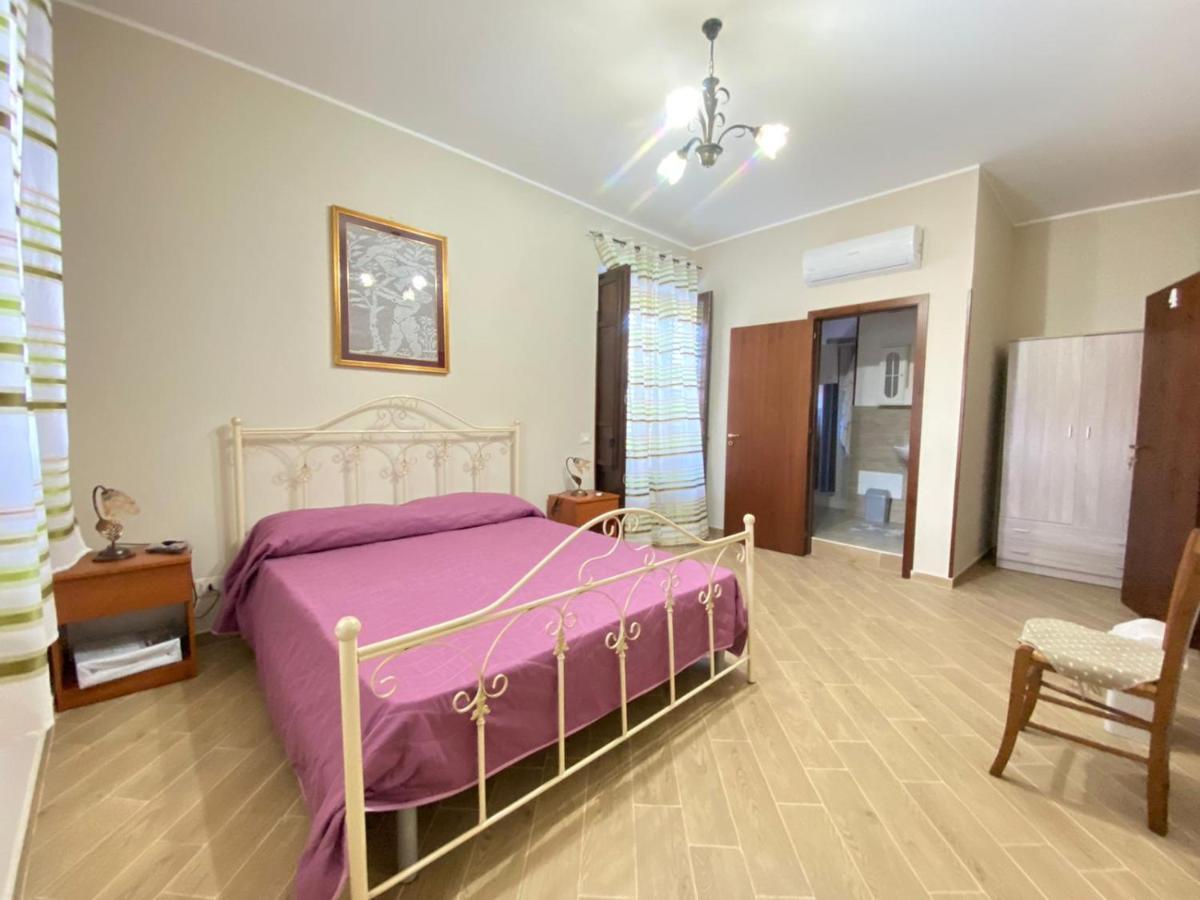B&B Gloria Villabate エクステリア 写真